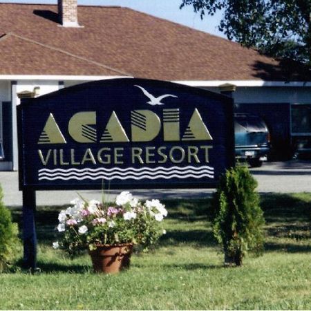 Acadia Village Resort Ellsworth Exterior photo