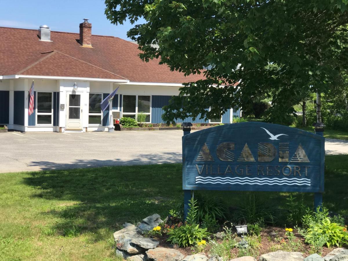 Acadia Village Resort Ellsworth Exterior photo